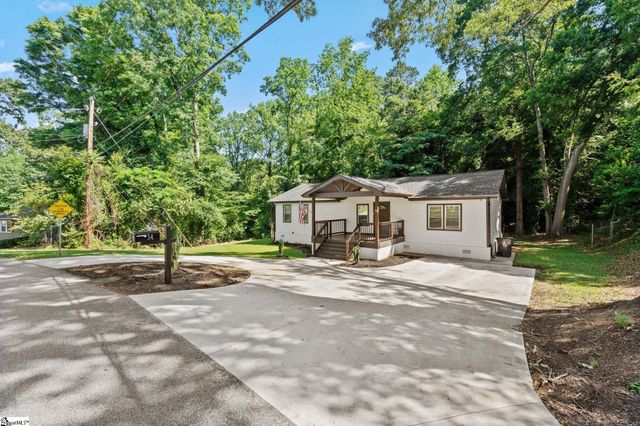 34 Pleasantdale Circle, Greenville, SC 29607