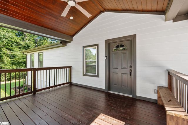 34 Pleasantdale Circle, Greenville, SC 29607