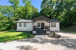 34 Pleasantdale Circle, Greenville, SC 29607