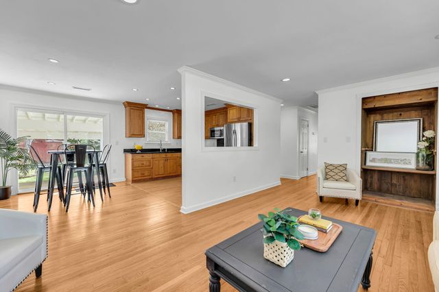 838 Quail Drive, Charleston, SC 29412