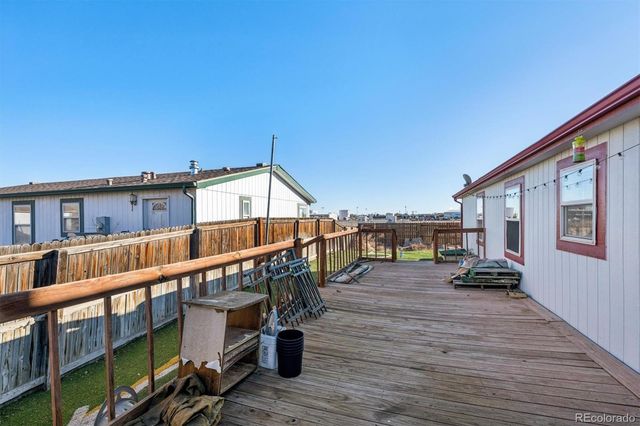 6185 E 81st Avenue, Dupont, CO 80024