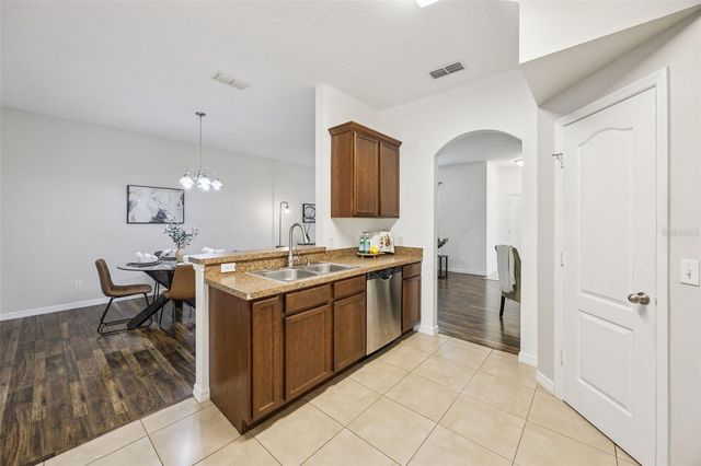1732 BUCKEYE FALLS WAY, Orlando, FL 32824