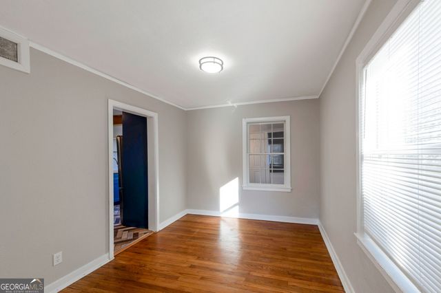 152 1st Street SW, Atlanta, GA 30314