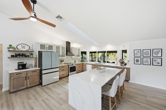 5783 SE Orange Blossom Trail, Hobe Sound, FL 33455