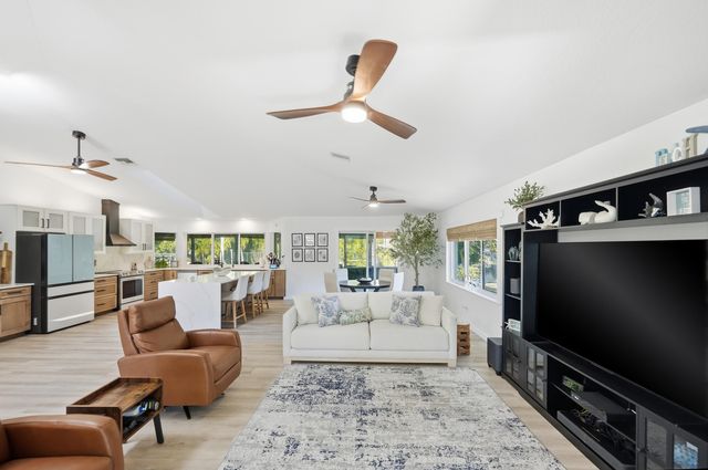 5783 SE Orange Blossom Trail, Hobe Sound, FL 33455