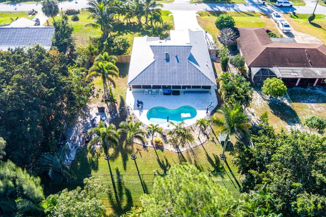 5783 SE Orange Blossom Trail, Hobe Sound, FL 33455