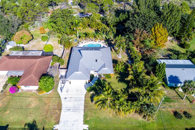 5783 SE Orange Blossom Trail, Hobe Sound, FL 33455