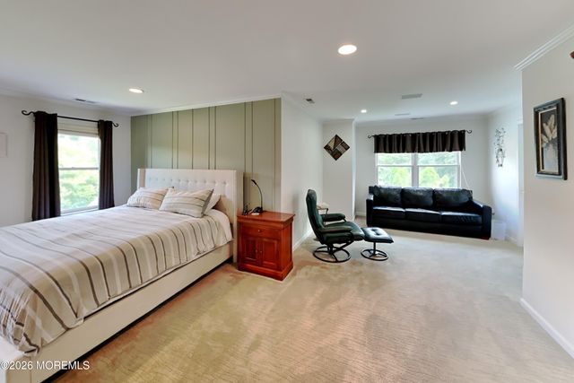 8 Nicole Court, Jackson, NJ 08527