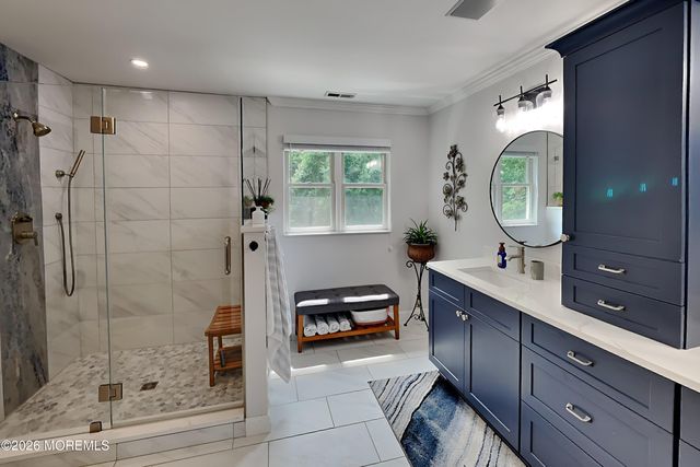 8 Nicole Court, Jackson, NJ 08527