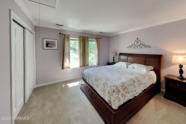 8 Nicole Court, Jackson, NJ 08527