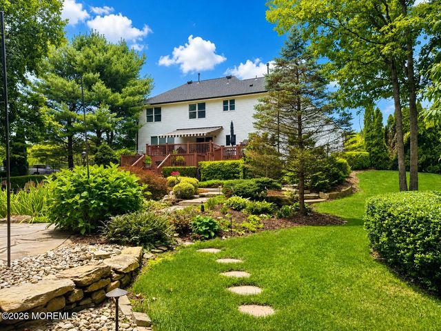 8 Nicole Court, Jackson, NJ 08527
