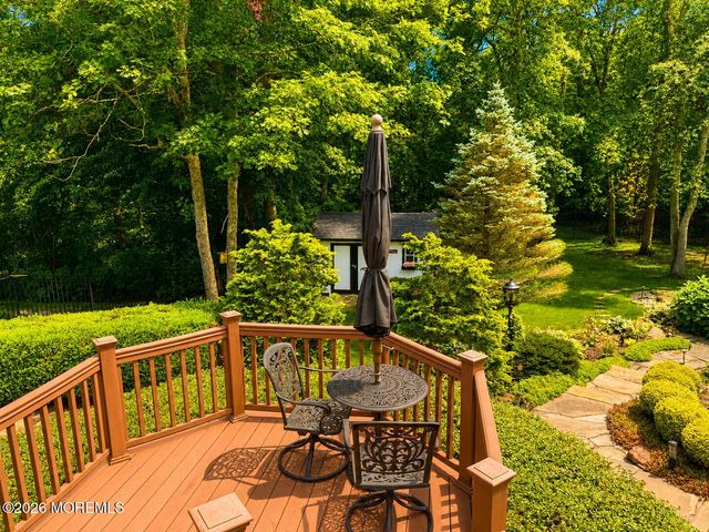 8 Nicole Court, Jackson, NJ 08527