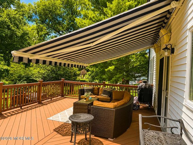 8 Nicole Court, Jackson, NJ 08527