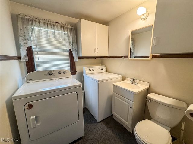 700 28th Street, Vienna, WV 26105