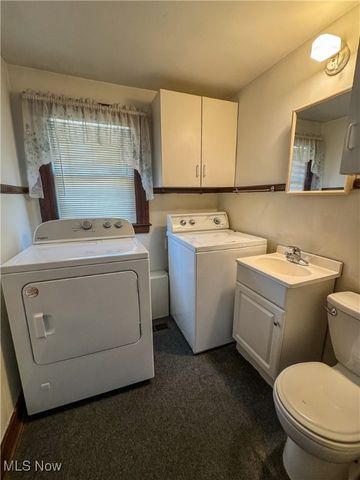 700 28th Street, Vienna, WV 26105