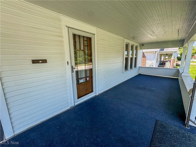 700 28th Street, Vienna, WV 26105