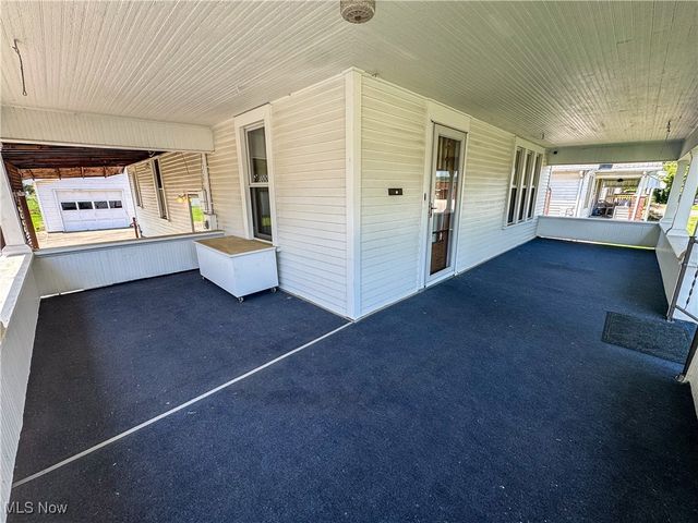 700 28th Street, Vienna, WV 26105