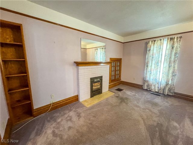 700 28th Street, Vienna, WV 26105