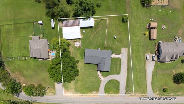 6106 Dean Road, Alma, AR 72921