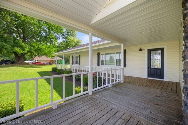 6106 Dean Road, Alma, AR 72921
