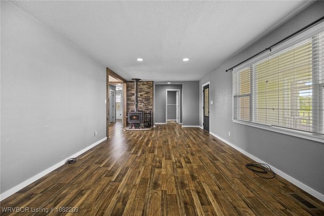 6106 Dean Road, Alma, AR 72921