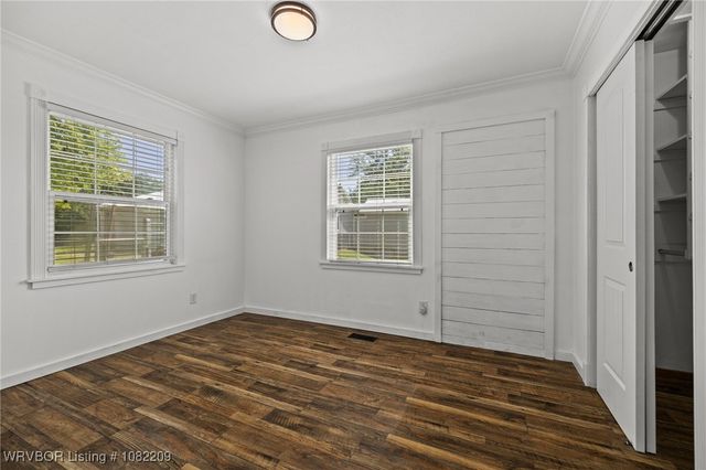 6106 Dean Road, Alma, AR 72921