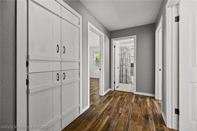 6106 Dean Road, Alma, AR 72921