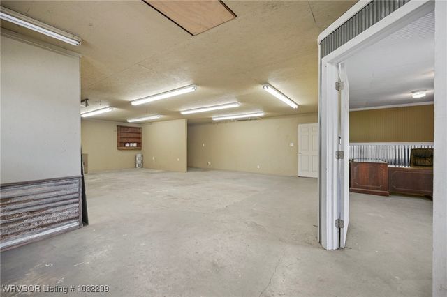 6106 Dean Road, Alma, AR 72921