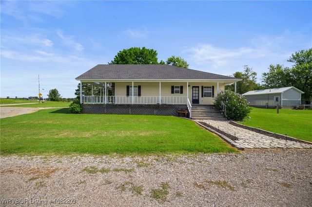 6106 Dean Road, Alma, AR 72921
