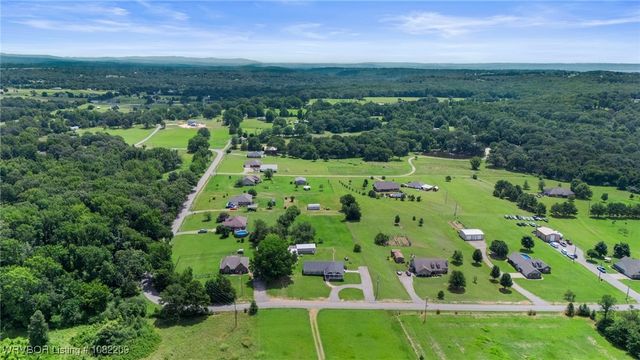 6106 Dean Road, Alma, AR 72921