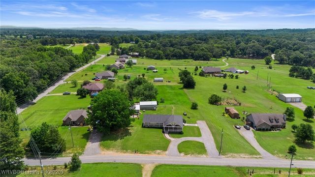 6106 Dean Road, Alma, AR 72921
