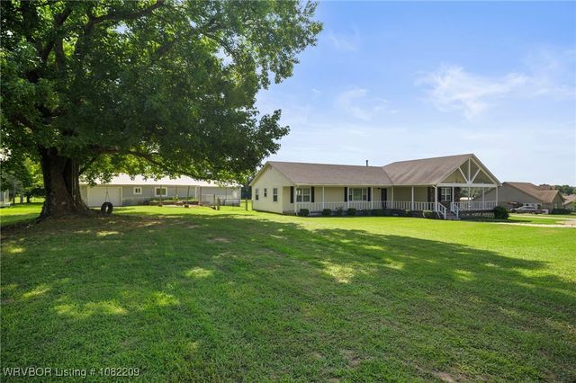 6106 Dean Road, Alma, AR 72921