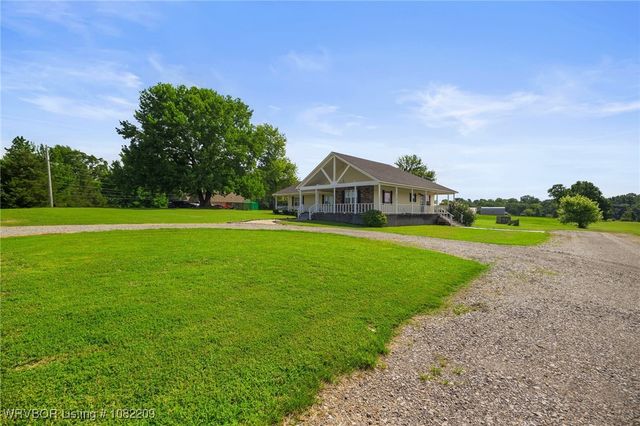 6106 Dean Road, Alma, AR 72921