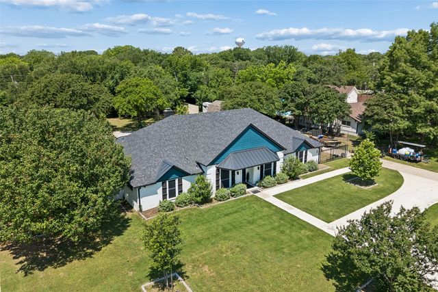 160 Cedarcrest Lane, Double Oak, TX 75077