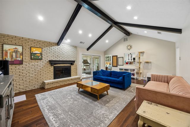160 Cedarcrest Lane, Double Oak, TX 75077
