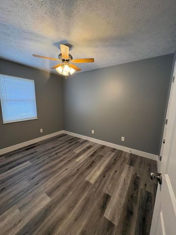 1 Lakeside Court, Williamstown, KY 41097