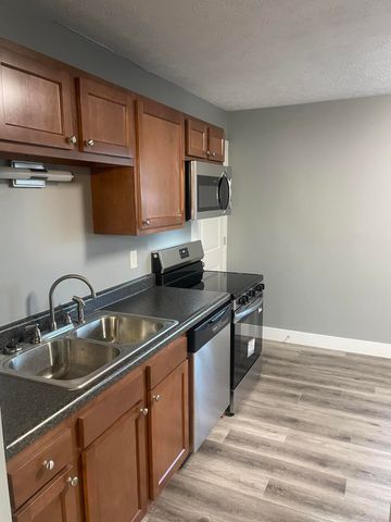 1 Lakeside Court, Williamstown, KY 41097