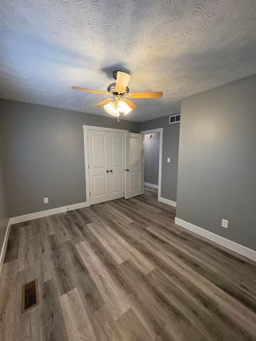 1 Lakeside Court, Williamstown, KY 41097