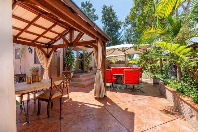 3654 Cerritos Avenue, Long Beach, CA 90807