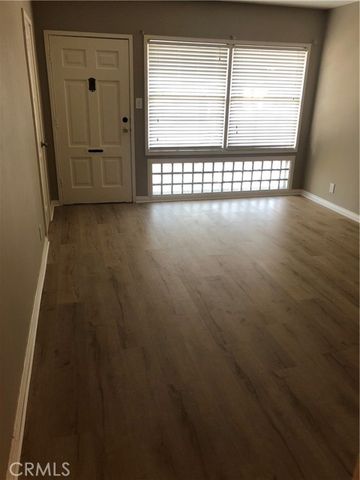 3654 Cerritos Avenue, Long Beach, CA 90807