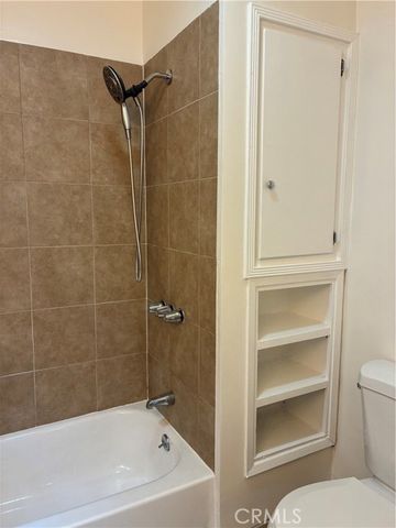 3654 Cerritos Avenue, Long Beach, CA 90807