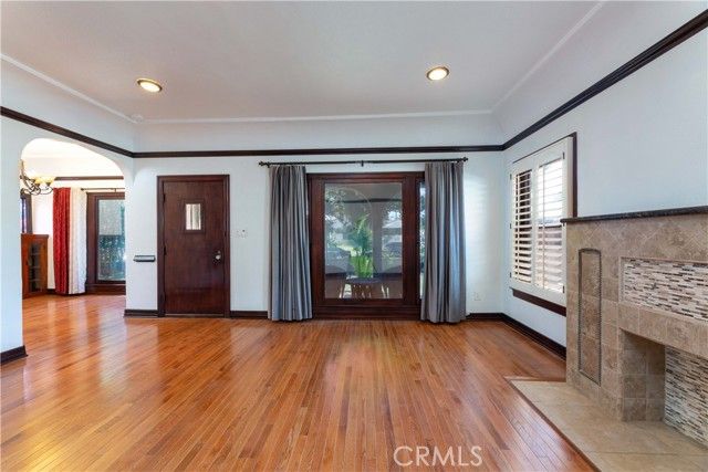 3654 Cerritos Avenue, Long Beach, CA 90807