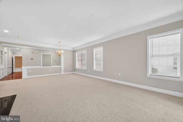 44472 OAKMONT MANOR SQ, Ashburn, VA 20147