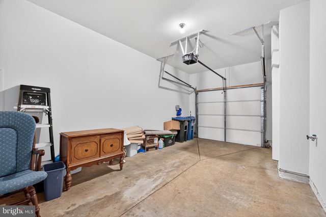 44472 OAKMONT MANOR SQ, Ashburn, VA 20147