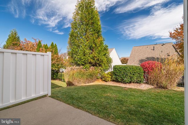 44472 OAKMONT MANOR SQ, Ashburn, VA 20147