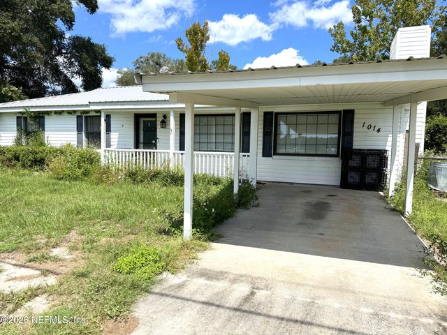 1014 OLD WELAKA Road, Pomona Park, FL 32181