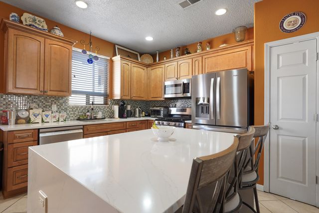 11909 Blue Ribbon Road SE, Albuquerque, NM 87123