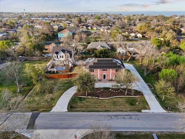 510 Shoreacres Boulevard, Shoreacres, TX 77571