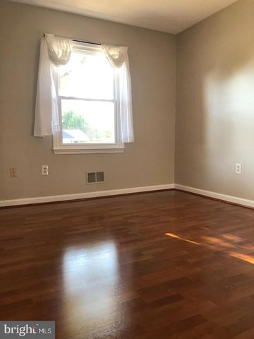 5902 E BONIWOOD TURN, Clinton, MD 20735