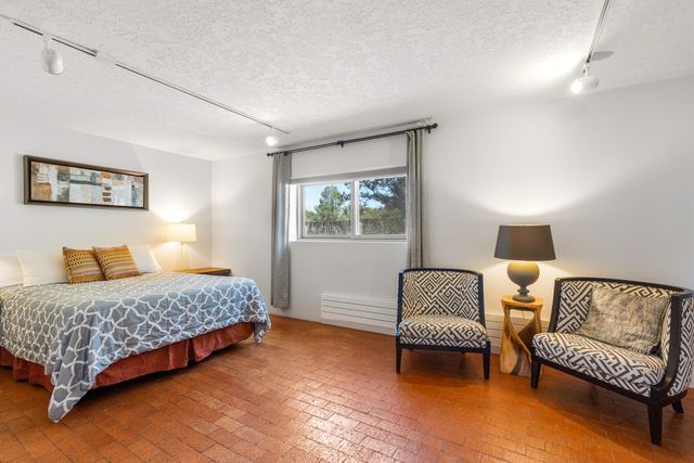1801 & 1801A Calle De Sebastian, Santa Fe, NM 87505